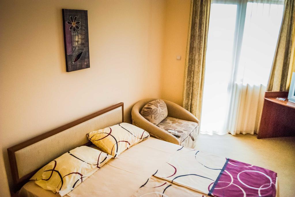 Family Hotel Amore Byala  Eksteriør billede