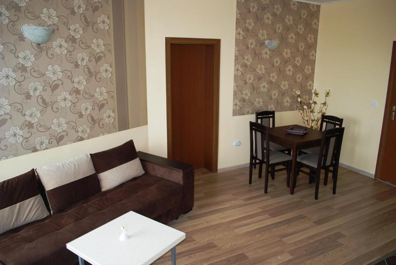 Family Hotel Amore Byala  Eksteriør billede