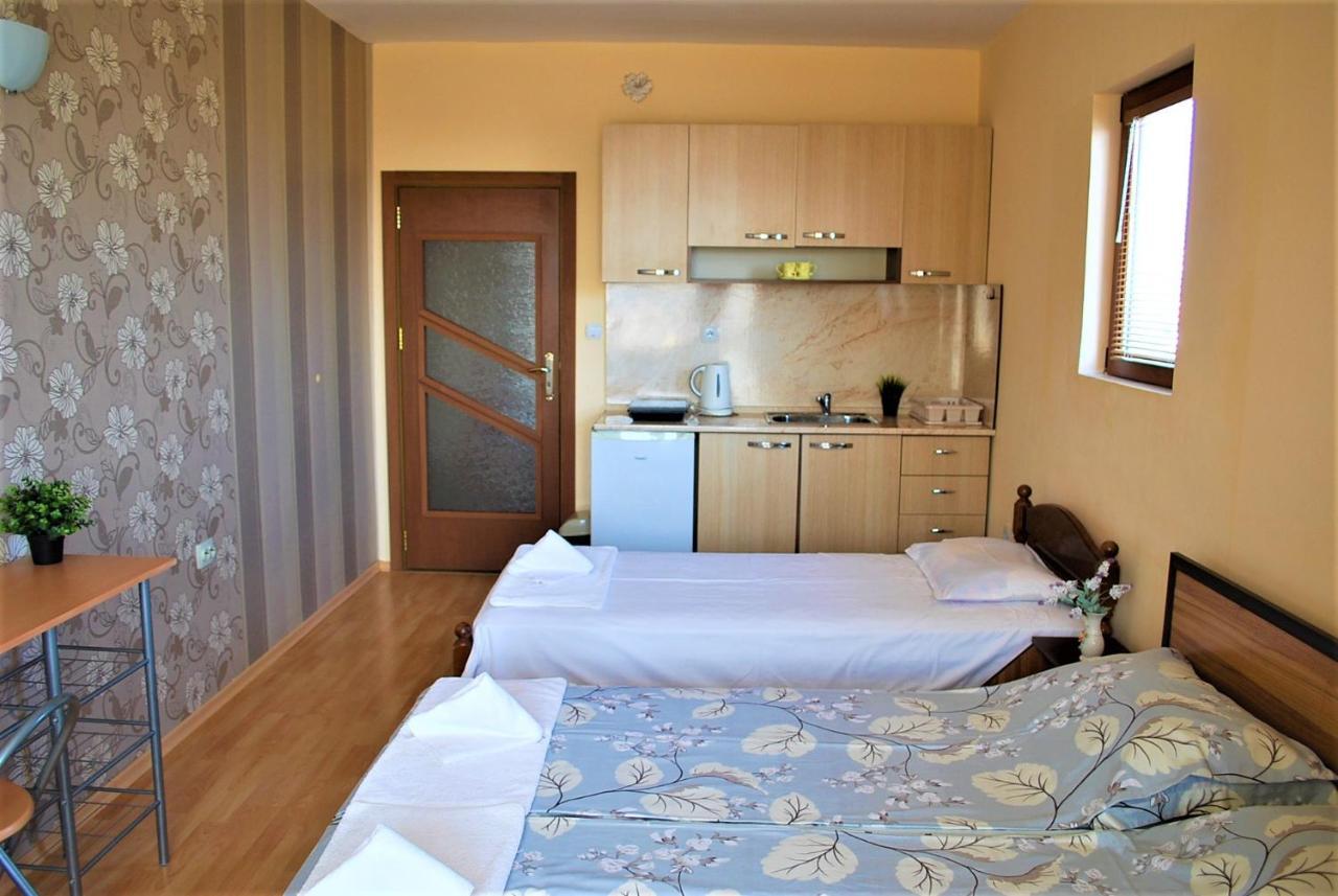 Family Hotel Amore Byala  Eksteriør billede