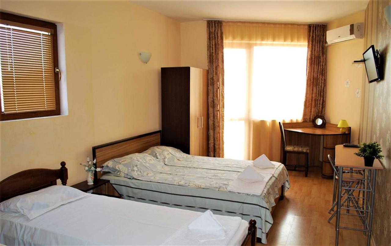 Family Hotel Amore Byala  Eksteriør billede